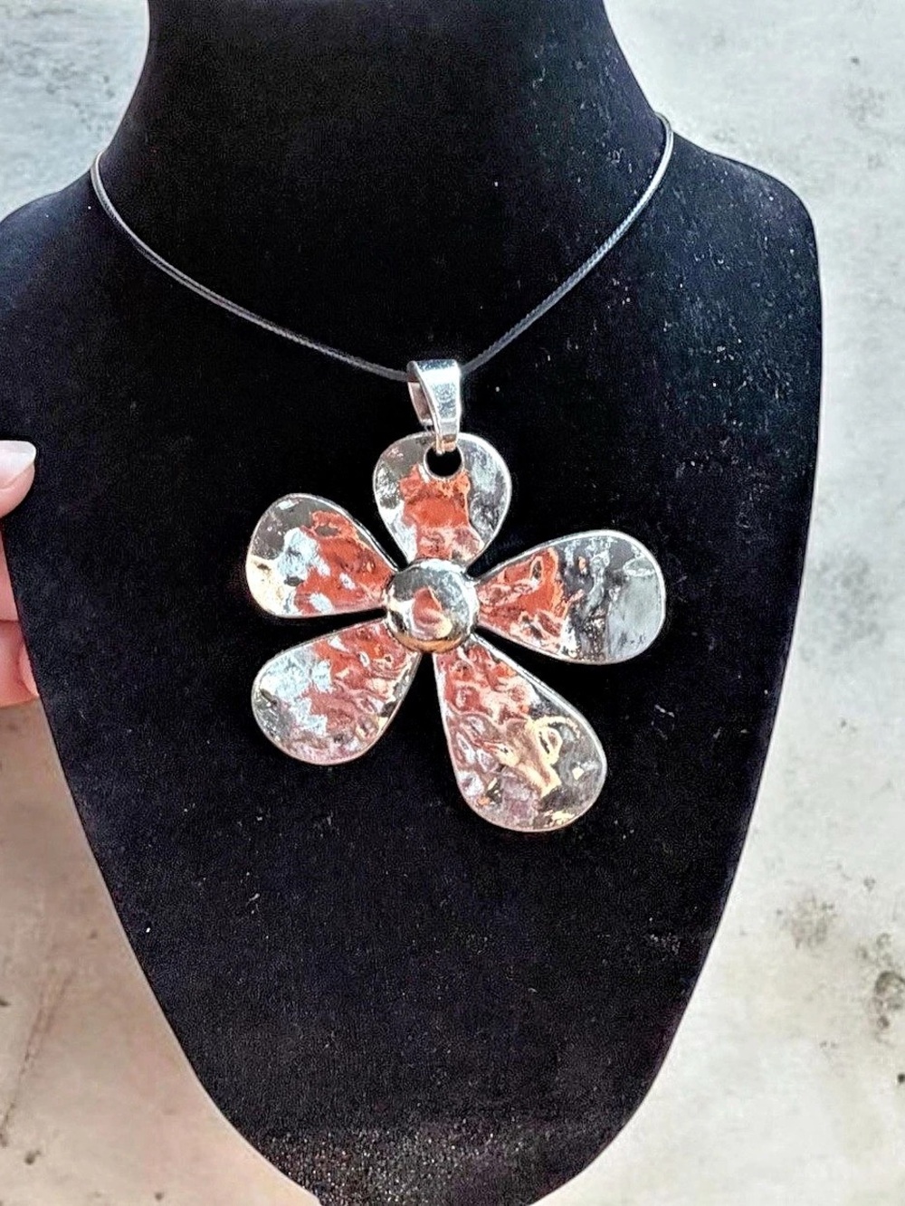 Boho Hammered Silver Flower Statement Necklace - Black Cord